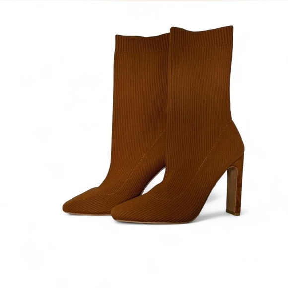 Cuccoo Shoes - Chic Tan Heeled Boots for Women